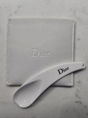 Dior Prestige Ceramic White Curved Spatula WithWhite Pouch for Skincare  Makeup